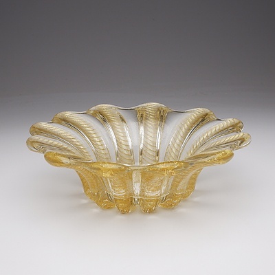 Barovier & Toso Murano Cordonato d'Oro Gold Leaf Glass Bowl Circa 1950s
