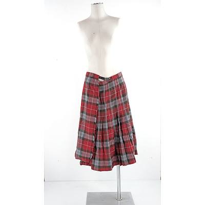 Pitlochry Red Pure Wool Kilt Made in Scotland