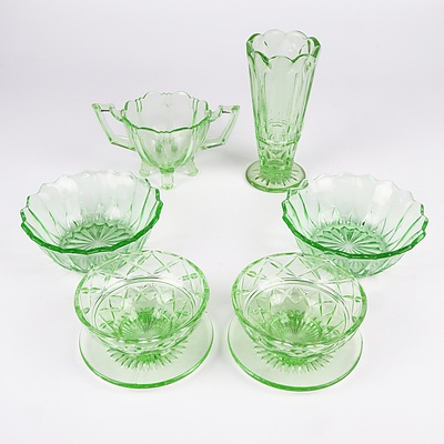 Collection of Vintage Depression Glassware