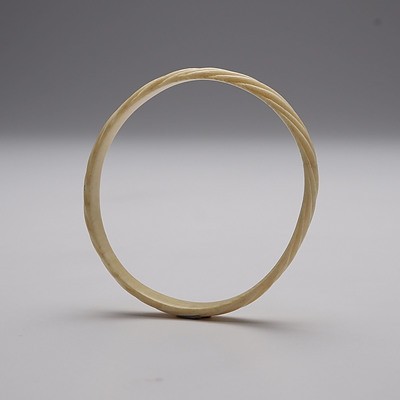 Carved Ivory Bangle, Early to Mid 20th Century