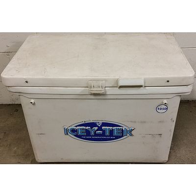 Icey-Tek 105 Litre Ice Box Cooler and Oztrail Camping Chair
