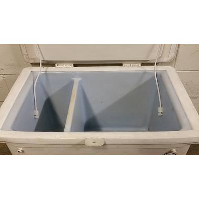 Icey-Tek 105 Litre Ice Box Cooler and Oztrail Camping Chair