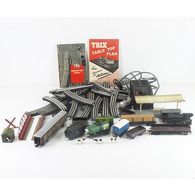 Trix Twin Railway Set. including Model trains