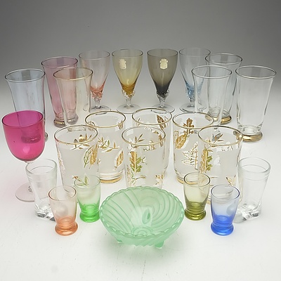 Group of Vintage and Retro Glassware, Including Astracolor and More