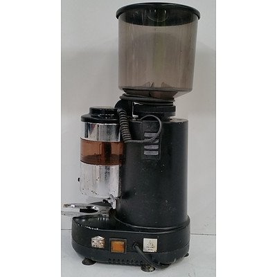 Brasilia RR45 Professional Coffee Grinder