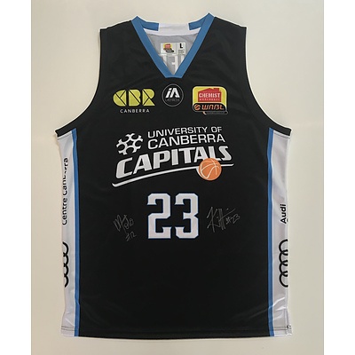 UC Capitals Jersey Signed by Kelsey Griffin #23 and Mariana Tolo #12
