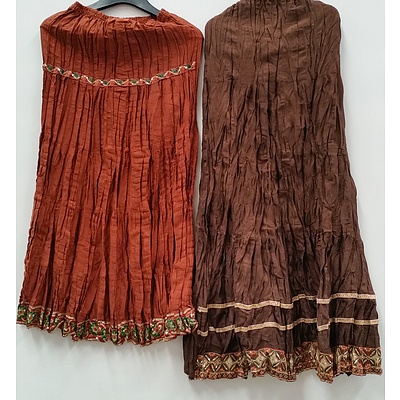 Women's Indian Style Skirts and Clothing - Lot of 50 - Brand New - RRP $1500.00