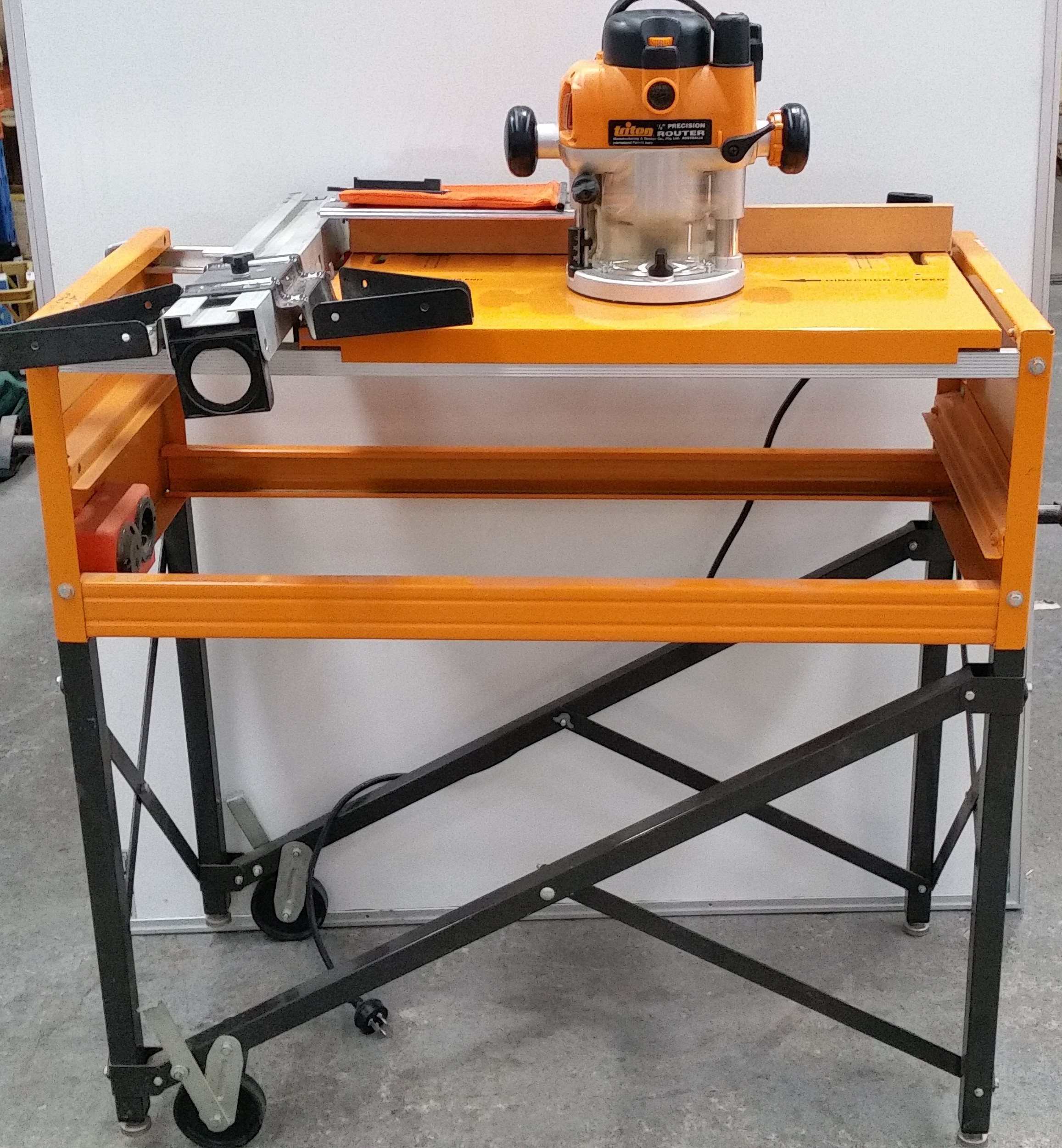 Triton 1 2 Inch Precision Router Lot 1066764 Allbids