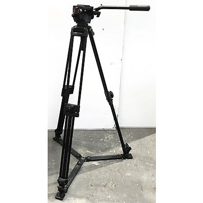 Manfrotto 520 MVB 2-Stage Tripod with 501HVD Series Head