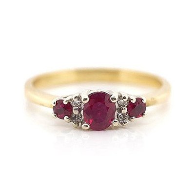 Ruby & Diamond Ring - 9ct Gold