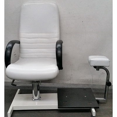 Hydraulic Pedi Chair with Footrest