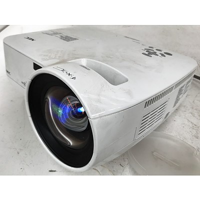 NEC NP510WS WXGA 3LCD Projector
