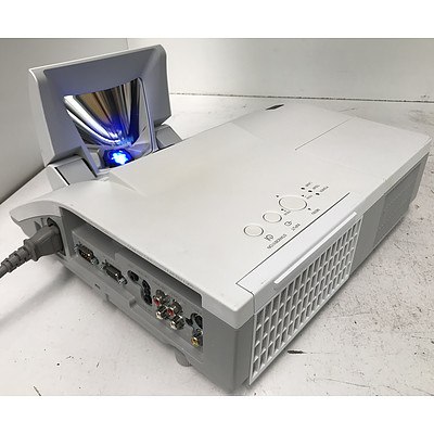 Hitachi CP-AW250N WXGA 3LCD Ultra Short Throw Projector