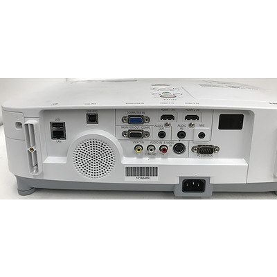 NEC P451W WXGA 3LCD Projector