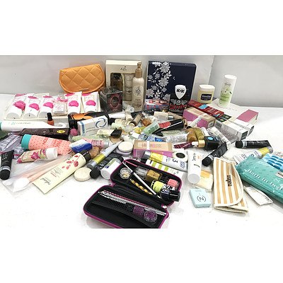 Bulk Lot of Brand New Cosmetics & Accessories - RRP Over $400