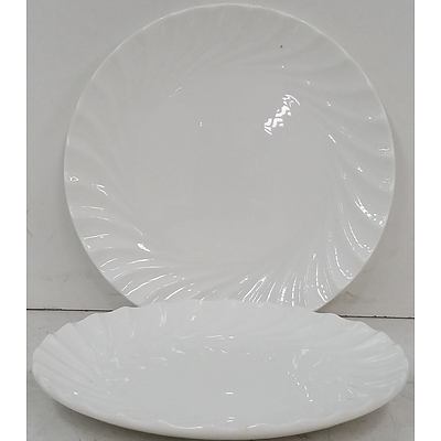 Scalloped Edge Entree Plates - Lot of 40 - Brand New