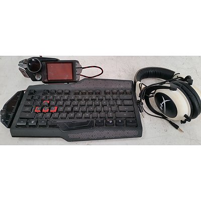 Mad Catz S.T.R.I.K.E 7 Gaming Keyboard and Kingston Headphones