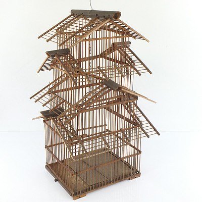 Asia-Style Pagoda Bird Cage