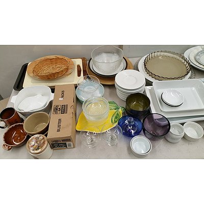 Large Selection of Glassware, Homeware and Kitchen Ware