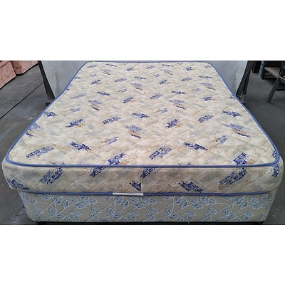 Double Ensemble Bed and Mattress