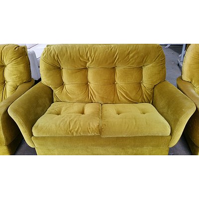 Vintage Retro Three Piece Lounge Suite