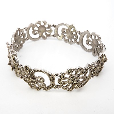 835 Silver Bracelet Set with Marcasite Floral Design