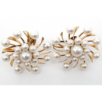 14ct Yellow Gold Cultured Pearl Screw on Earrings, Each with Seventeen White with High Lustre Pearls, 7.1g
