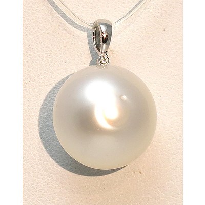Very Large South Sea Pearl pendant
