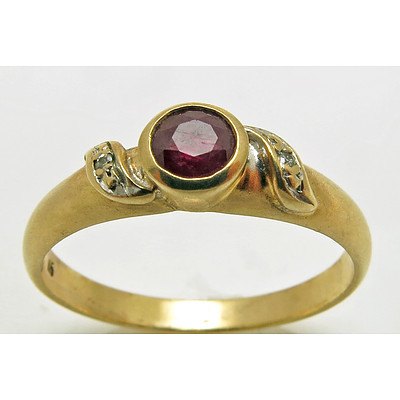 Ruby & Diamond Ring - 9ct Gold