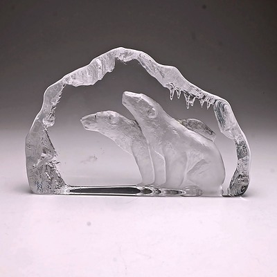 Glass Polar Bear Paperweight by Mats Jonasson, Sweden