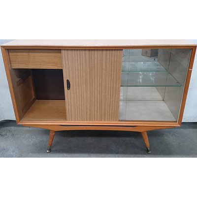 Vintage Retro Sideboard and Coffee Table