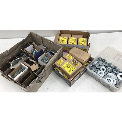 Large Amount of Nuts, Bolts & Washers - Brand New