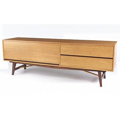 Contemporary Dualtone American Oak Entertainment Unit