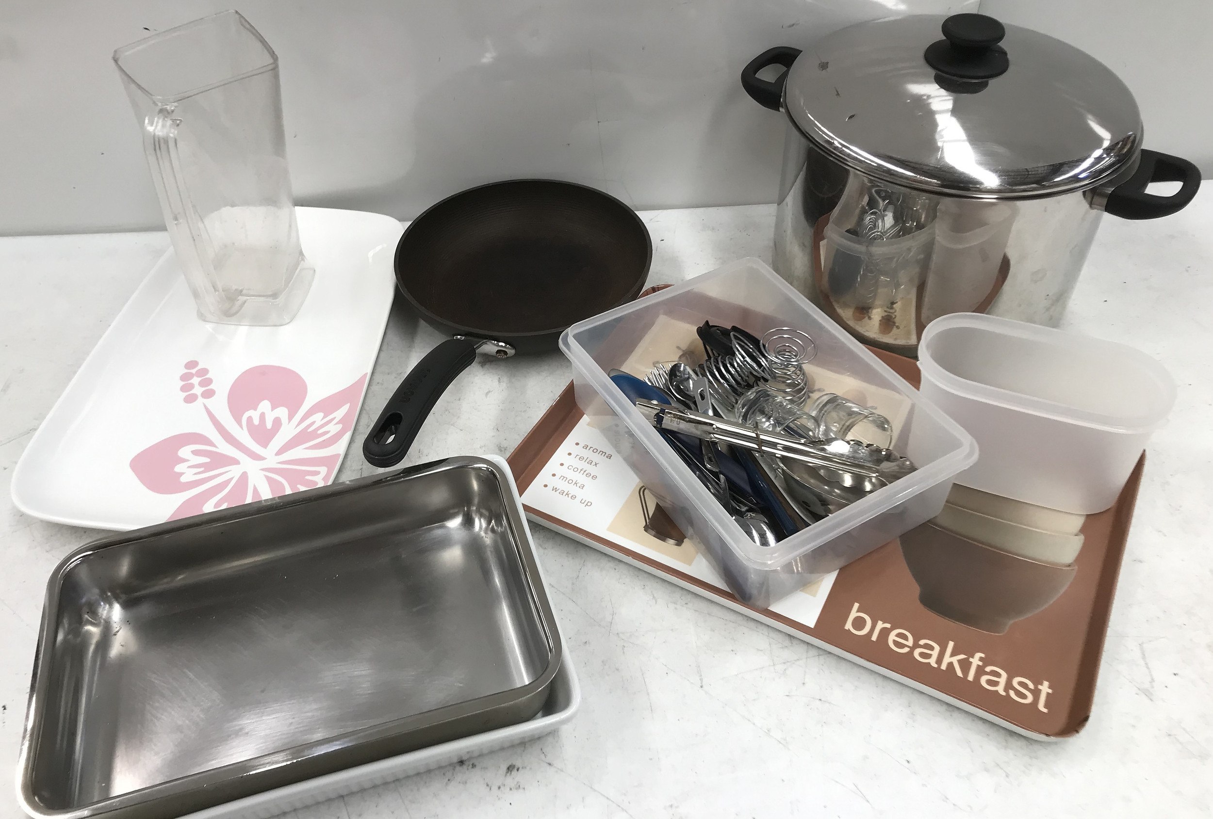 Coffee Machine Kitchen Accessories Lot 1066411 ALLBIDS