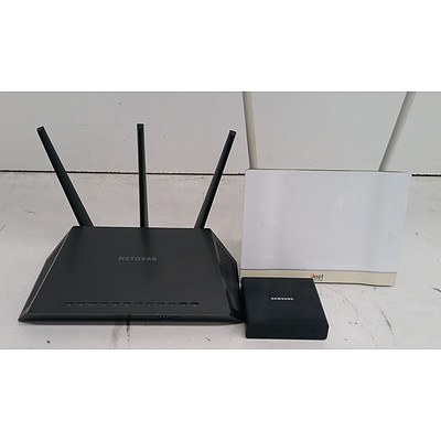 NetGear (R7000) NightHawk AC1900 Smart Wi-Fi Router & Other Networking Appliances