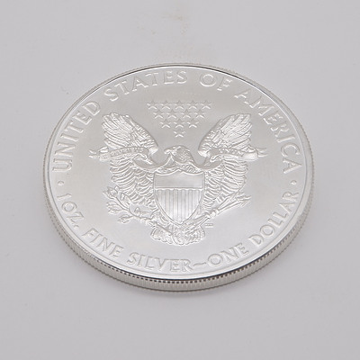 2011 United States of America 1 oz Fine Silver $1 One Dollar Coin