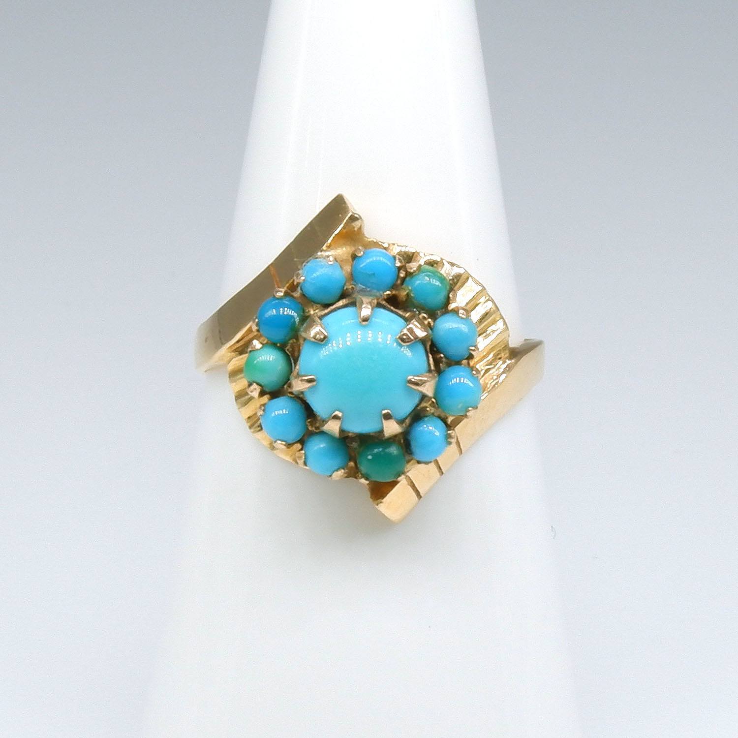 '18ct Rose Gold Ring with Round Cluster of Turquoise'