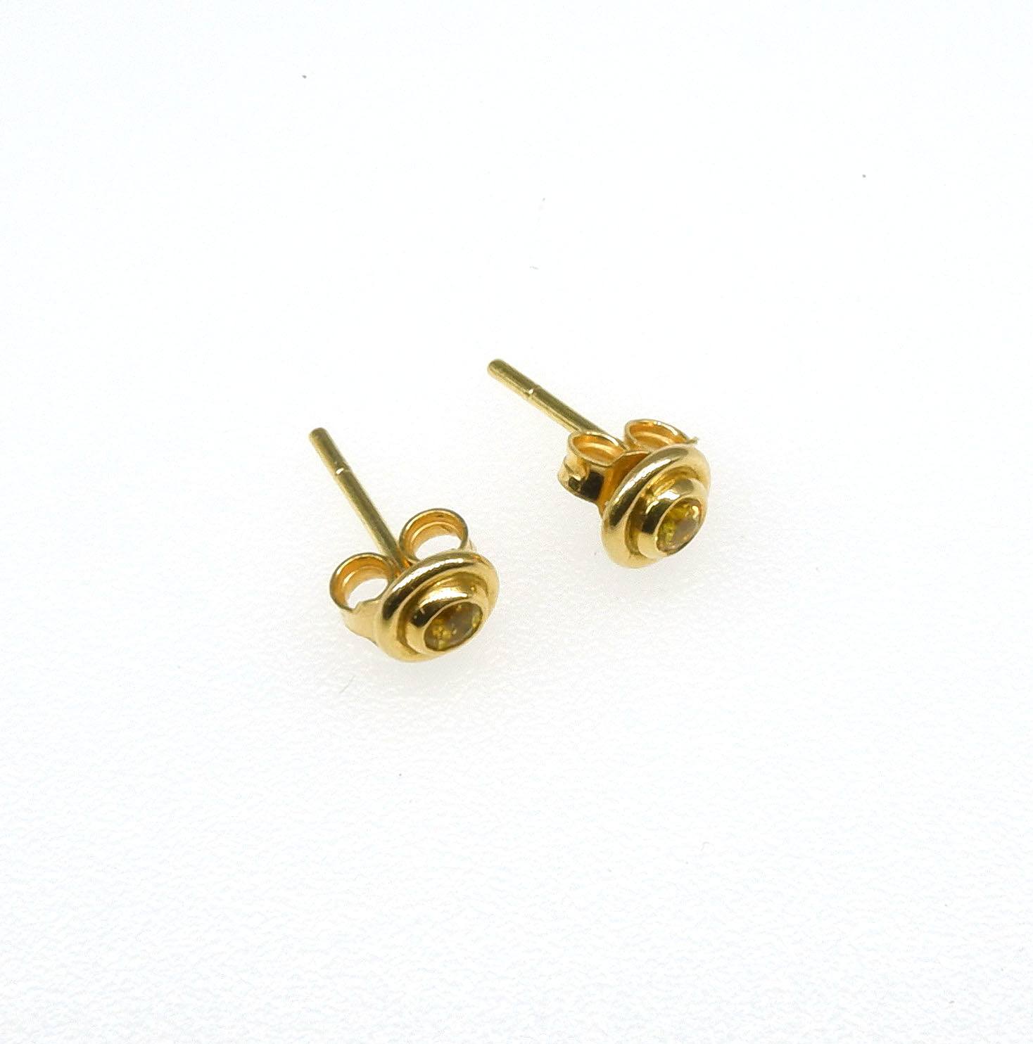'18ct Yellow Gold Stud Earrings with Bezel Set Round Facetted Bright Yellow Sapphire with a Frame'