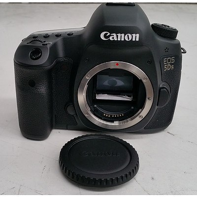 Canon (DS126521) EOS 5Ds Digital SLR Camera