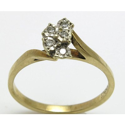 Vintage 9Ct Gold Diamond Ring
