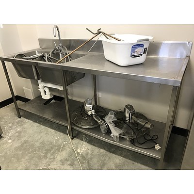 Stainless Steel Bench & Sink