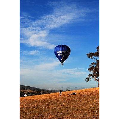 Weekend Hot Air Balloon Flight for two - with Buffet breakfast at the Hyatt Canberra - RRP $840