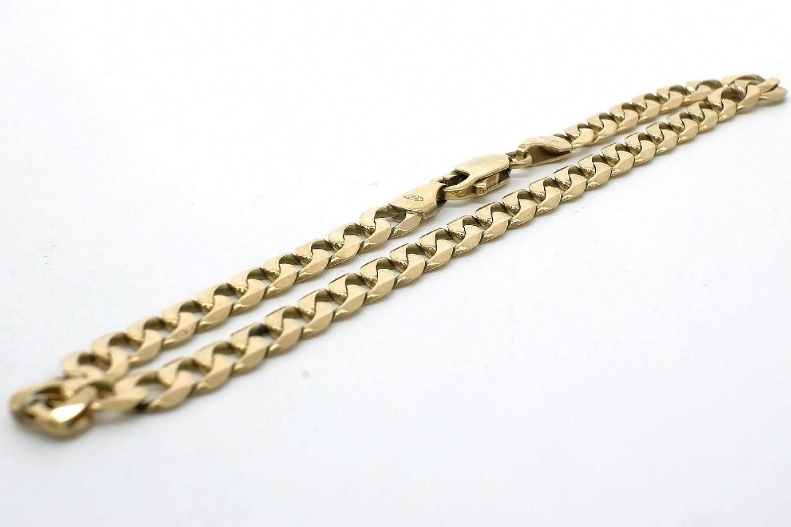 '9ct Yellow Gold File Curb Link Bracelet, 7.7g'