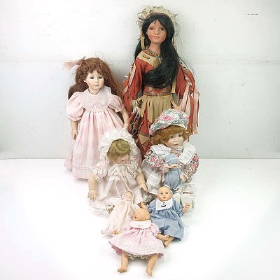 Collection of Hillview Lane Dolls