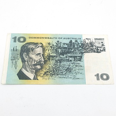 Scarce Commonwealth of Australia $10 Star Note, Coombs/Wilson ZSB75732*