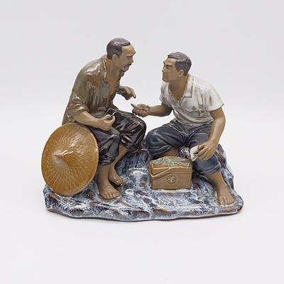 Chinese Mudman Figure of Two Fishermen Eating Lunch