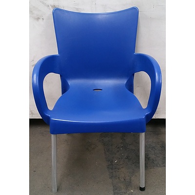 Siesta Blue Plastic Chairs - Lot Of 20