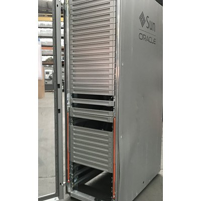 Sun Oracle XD2A Server Rack