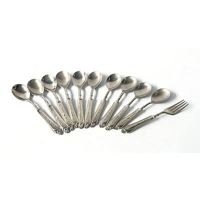 Wiltshire Silver Plated Cutlery Service in Felt Lined Wooden Box and 11 other Silver Plated Cutlery items