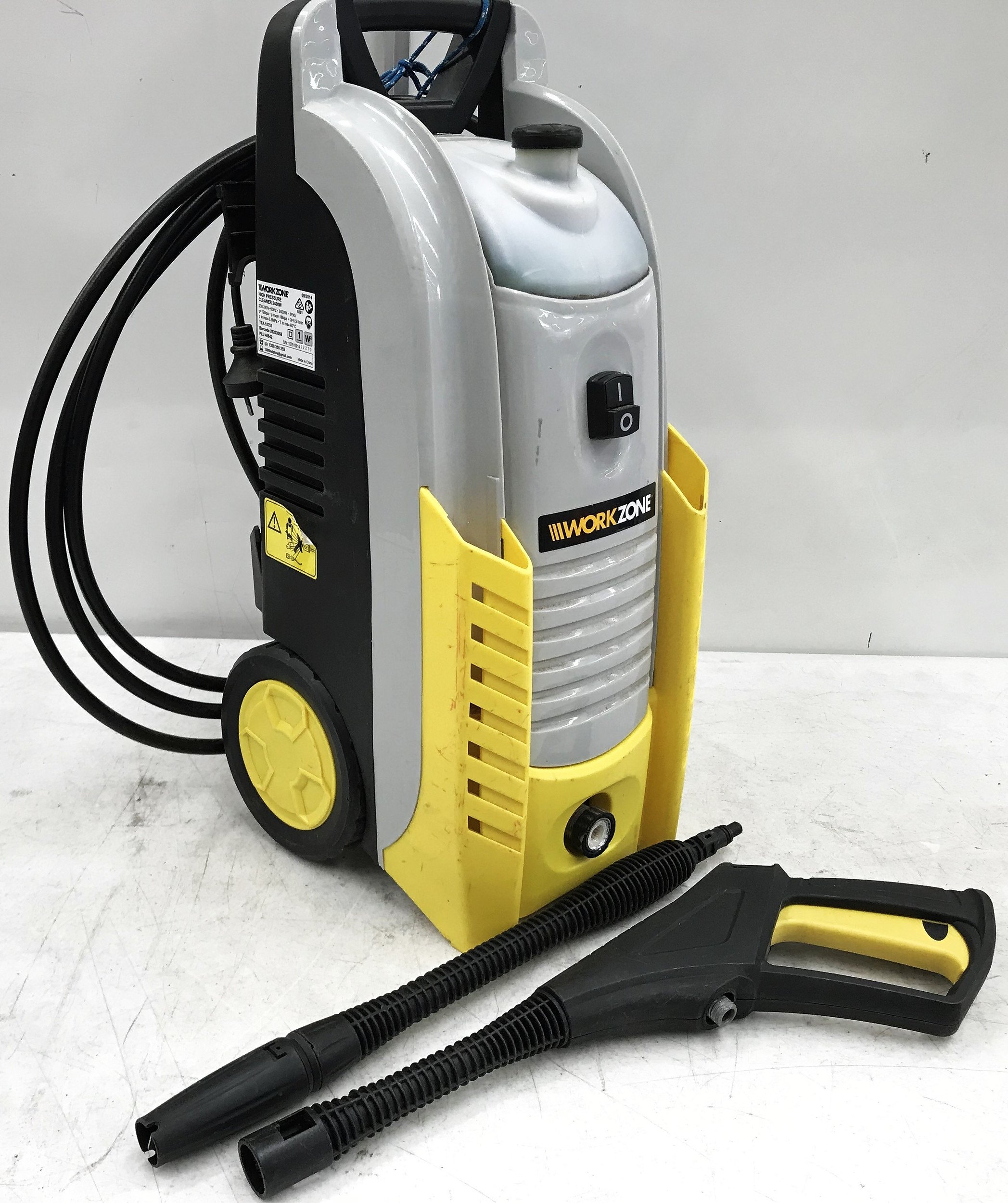 WorkZone TTA 145751 2400w High Pressure Cleaner